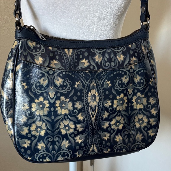 Patricia Nash Handbags - Patricia Nash Braydon Hobo Folklore Blue NWOT